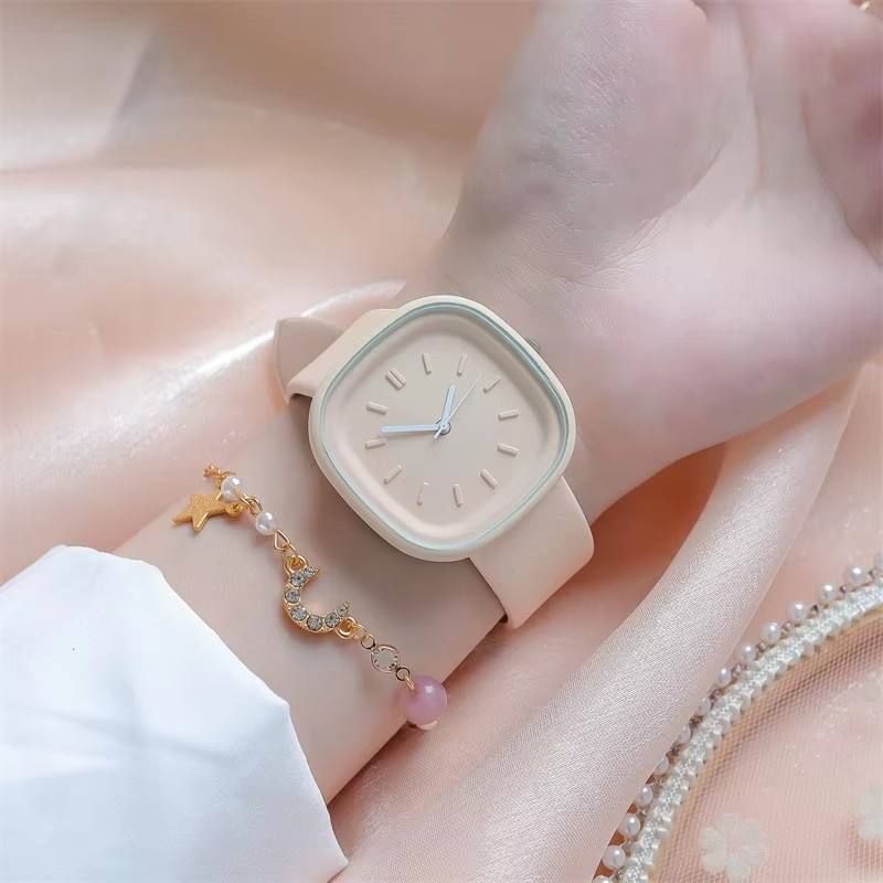 Peach Mist Minimal Wristwatch